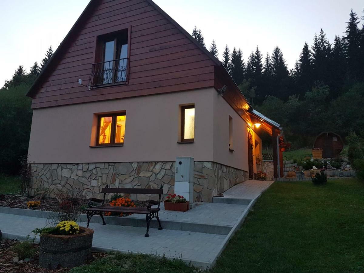 Drevenica Pod Horou Vysna Korna
